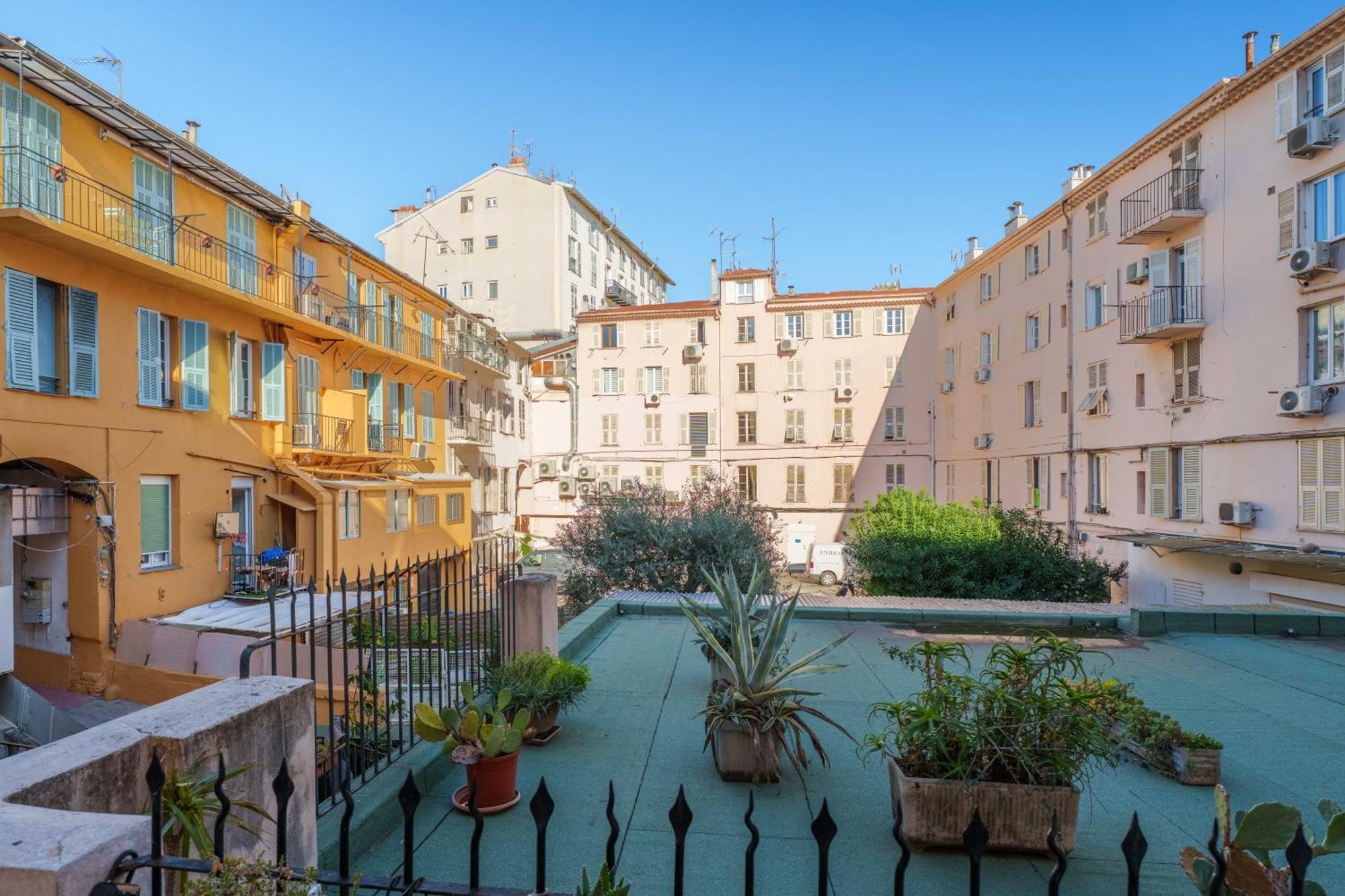 Nice Renting - Love Room Massena - Luxe Room - Jacuzzi - Terrace - King Bed - Ac Exterior photo